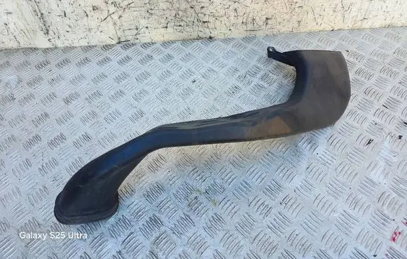 Opel Astra J Air intake duct part 13307080
