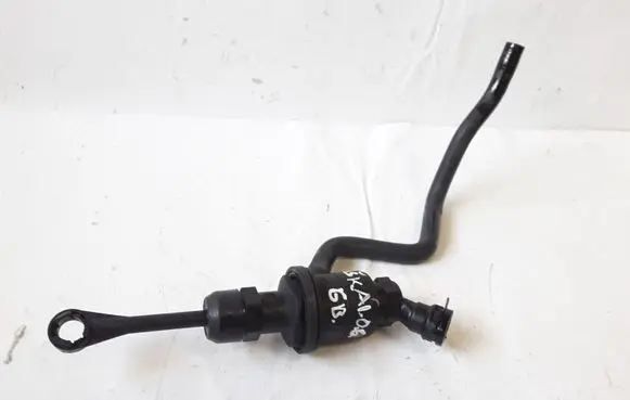 Nissan Qashqai Clutch master cylinder 1621610 804809