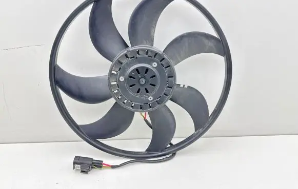 BMW 4 F36 Gran coupe Electric radiator cooling fan 7562595 67327562595