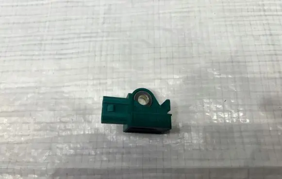 Fiat 500L Airbag deployment crash/impact sensor 51881704