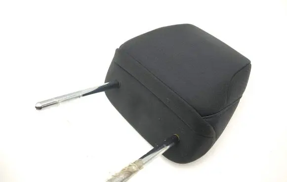 Toyota Prius (XW50) Front seat headrest 