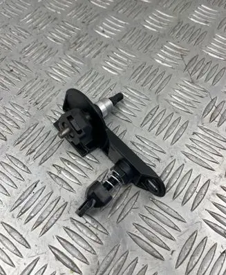 BMW 5 E60 E61 Rear window wiper mechanism 7209167