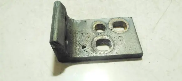 Opel Sintra Front door upper hinge