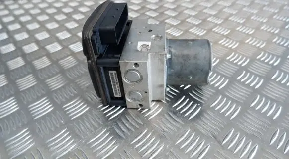 BMW 5 F10 F11 ABS Pump 6851374 6851376 6785442