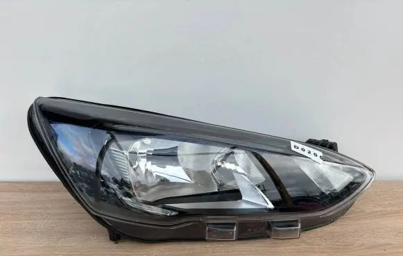 Ford Focus Headlight/headlamp 00201471