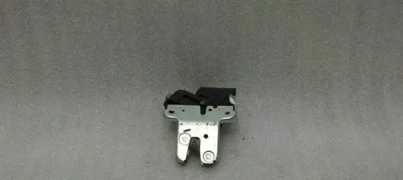 Audi A5 8T 8F Tailgate/trunk/boot lock/catch/latch 4F5827505D