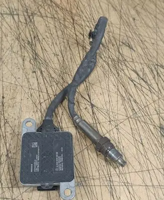 Mercedes-Benz E W213 Lambda probe sensor A0009053009