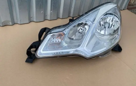 Citroen C3 Headlight/headlamp