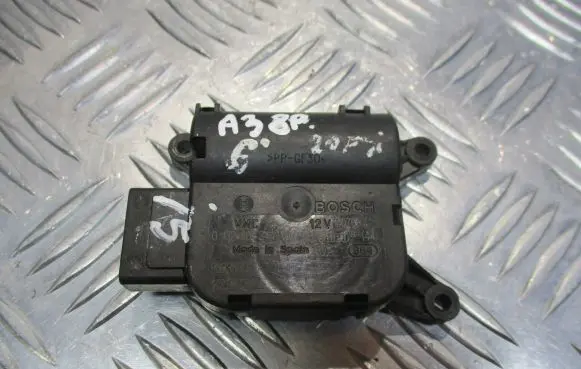 Audi A3 S3 8P Central body control module 1K2907511E