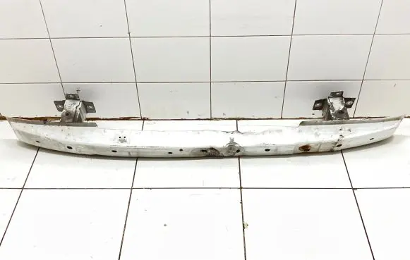 Opel Vivaro Front bumper cross member
