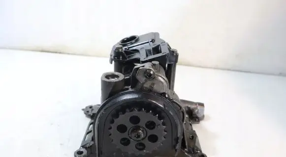 BMW 6 F12 F13 Oil pump 