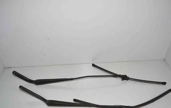 BMW X6 E71 Headlight wiper blade set 7153736 7153739 61617153736