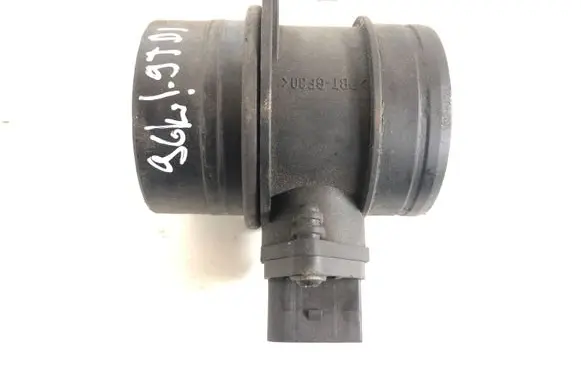 Audi A4 S4 B6 8E 8H Mass air flow meter 0281002461 074906461B