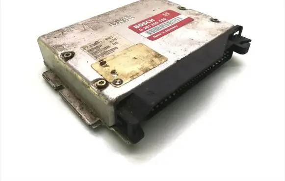 BMW 3 E36 Engine control unit/module 0261200520