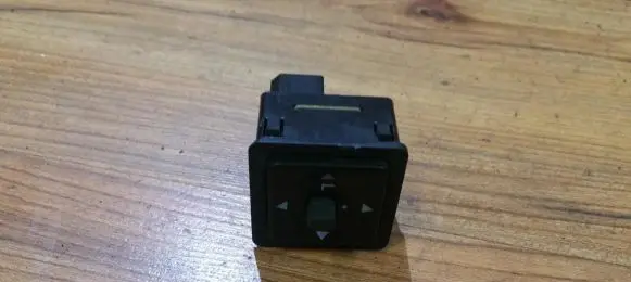 Mitsubishi Galant Wing mirror switch 2775