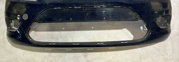 Ford Focus Front bumper 8M5117757A 1M2117257A KN0097