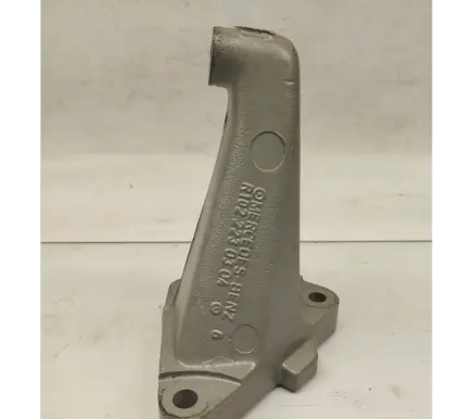Mercedes-Benz W123 Engine mounting bracket 1022230304
