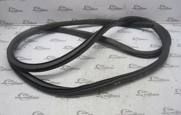 Opel Mokka Front door rubber seal 