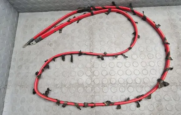 BMW 7 E65 E66 Positive cable (battery)