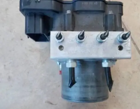Toyota Verso ABS Pump 0265956309
