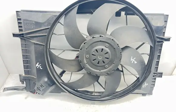 Mercedes-Benz C W203 Electric radiator cooling fan A2035001693