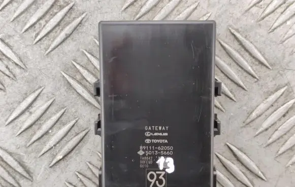 Lexus NX Gateway control module 8911162050