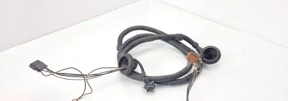 Volkswagen Transporter - Caravelle T4 Rear tail light wiring loom 1H0971840