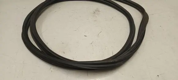 Peugeot 408 P54 Seal rubber (tailgate) 9838478180