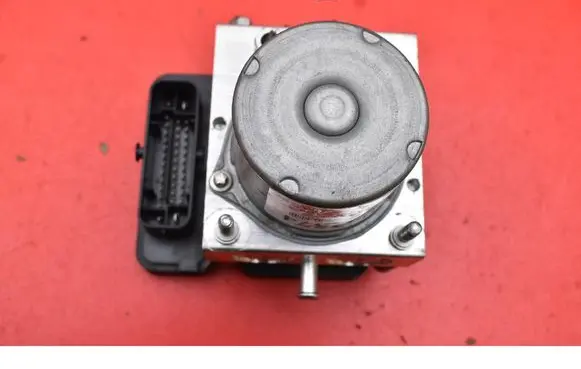 Mazda MX-5 NA Miata ABS Pump NA1J437A0