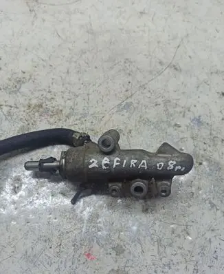 Opel Zafira B Clutch slave cylinder 