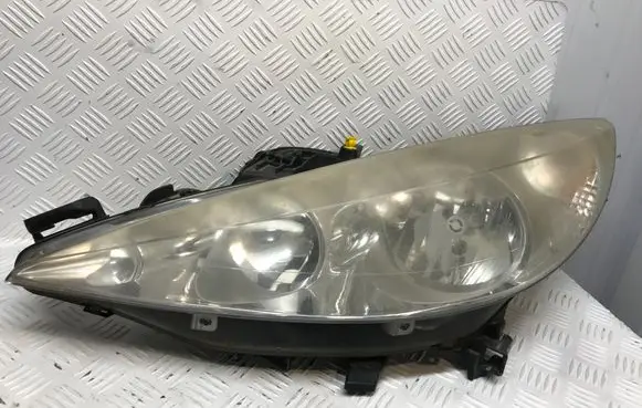 Peugeot 207 Headlight/headlamp 89901095
