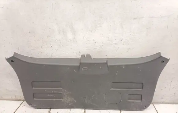Hyundai Tucson JM Tailgate trim 817502E001
