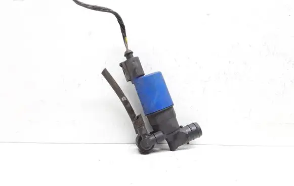 Volvo V60 Windscreen/windshield washer pump AV6113K082AA