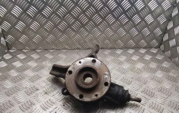 Citroen C4 I Front wheel hub