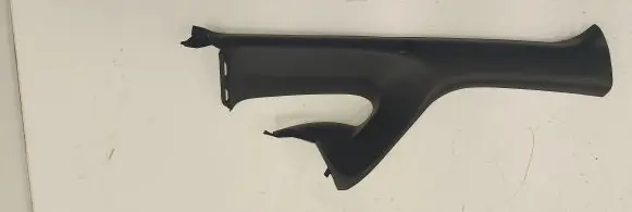 Nissan Leaf II (ZE1) (B) pillar trim (top) 769113NLOA