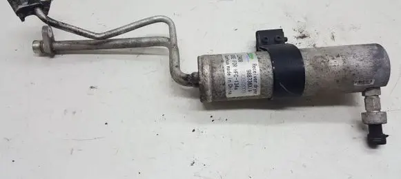 Nissan Qashqai Air conditioning (A/C) air dryer 988736X