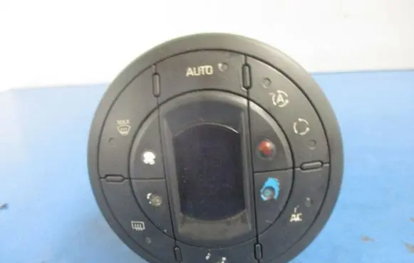 Renault Espace - Grand espace IV Climate control unit 8200367333