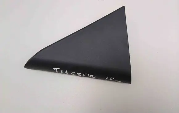 Hyundai Tucson TL Rear fender molding trim 83920D700
