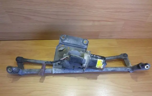 Peugeot 406 Front wiper linkage and motor 53553202