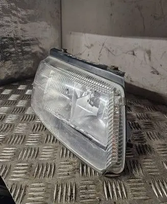 Volkswagen PASSAT B5 Headlight/headlamp