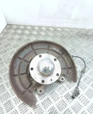 Opel Corsa D Rear wheel hub