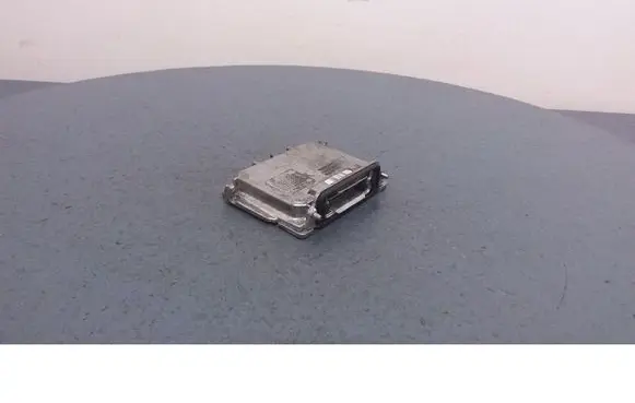 Renault Espace III Voltage converter/converter module 89034934
