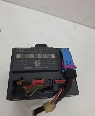 Audi A6 S6 C6 4F Door control unit/module 4F0959792E