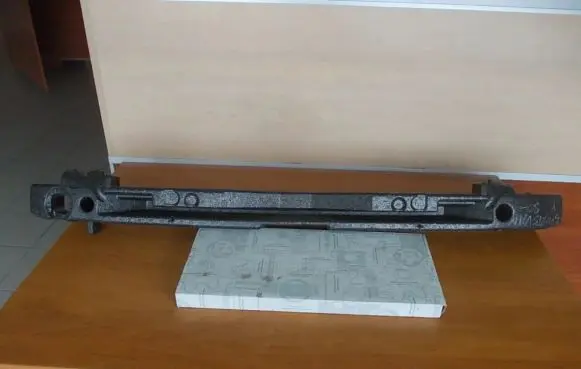 Volkswagen Golf Sportsvan Front bumper foam support bar 