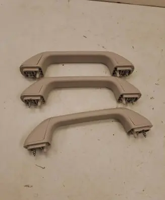 Dacia Sandero III Front interior roof grab handle 739400105R