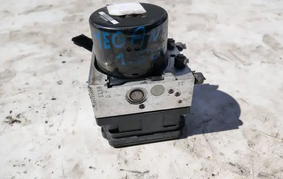 Renault Megane III ABS Pump 476602272R