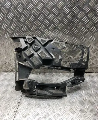Volkswagen Golf VII Front bumper mounting bracket 5G0807724F