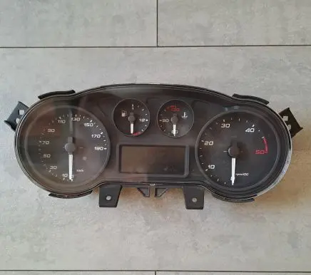 Iveco Daily 6th gen Speedometer (instrument cluster) A2C10356800 5802035681