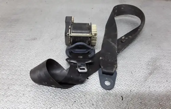Citroen C3 Front seatbelt