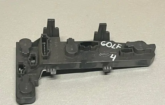 Volkswagen Golf IV Tail light bulb cover holder 1J9945258A